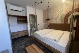 Luxury B&B u srcu Pulske jezgre - NOVOGRADNJA, Pula, House