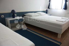 Hotel u Bolu, Bol, Gewerbeimmobilie