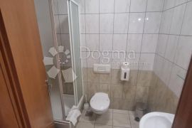 Garsonijera na 2. katu!, Novi Vinodolski, Appartment