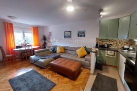 NJIVICE, APARTMAN 200 METARA OD MORA, Omišalj, Flat