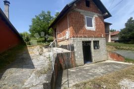 KUĆA U PRIRODI, Sveti Ilija, Famiglia