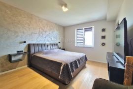 Luksuzan stan 217 m2 s pogledom na more, Rijeka, Appartment