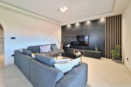 Luksuzan stan 217 m2 s pogledom na more, Rijeka, Appartment