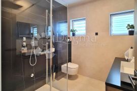 Luksuzan stan 217 m2 s pogledom na more, Rijeka, Appartment