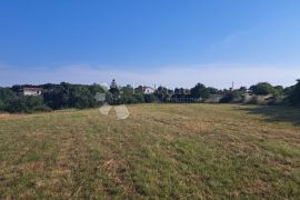 Kombinacija građevinskog i poljoprivrednog zemljišta, Marčana, Terrain