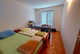 APARTMAN SA POGLEDOM NA MORE, Dobrinj, Appartement