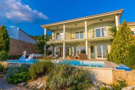 VILLA SA PANORAMSKIM POGLEDOM (CRIKVENICA), Crikvenica, Casa