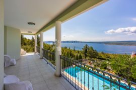 VILLA SA PANORAMSKIM POGLEDOM (CRIKVENICA), Crikvenica, Casa