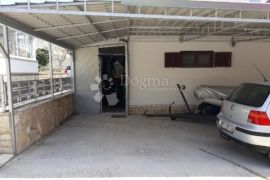 Dva stana u jednom, Vodice, Vodice, شقة