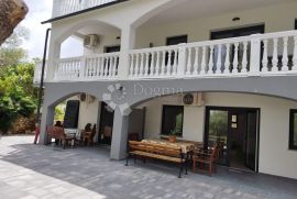 MALINSKA - APARTMAN 2S+DB - PRIZEMLJE, Malinska-Dubašnica, Διαμέρισμα