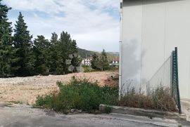 ŠIBENIK BILICE POSLOVNI PROSTOR OD 2200 M2 NA TERENU OD 12.266 M2, Šibenik - Okolica, Gewerbeimmobilie