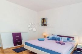 Apartman s okućnicom blizu mora, Dobrinj, Διαμέρισμα