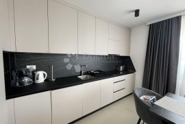 MEDULIN- Luksuzan penthouse sa pogledom na more! Novogradnja!, Medulin, Kвартира