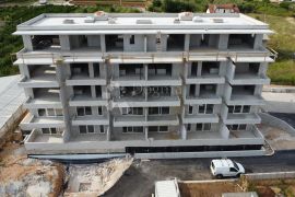 TROGIR (SEGET DONJI) -  PENTHOUSE NOVOGRADNJA 4. KAT (B13), Seget, Appartment