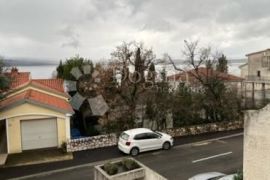 DRAMALJ APARTMAN NA ODLIČNOJ LOKACIJI, Crikvenica, Apartamento