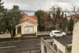 DRAMALJ APARTMAN NA ODLIČNOJ LOKACIJI, Crikvenica, Διαμέρισμα