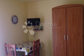 Apartmanska kuća sa pogledom na more, Medulin, Дом