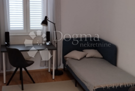 Turnić, stan za najam 2S+Db, Rijeka, Appartment