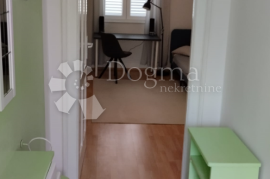 Turnić, stan za najam 2S+Db, Rijeka, Appartment