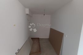 Novogradnja Veli Vrh stan 74 m2 (Uporabna dozvola), Pula, شقة