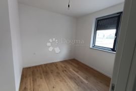 Novogradnja Veli Vrh s gotovom dokumentacijom, Pula, Appartment