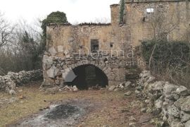 OTOK KRK - AUTOHTONA PRIMORSKA KUĆA, Vrbnik, House