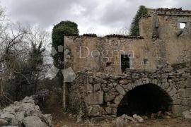 OTOK KRK - AUTOHTONA PRIMORSKA KUĆA, Vrbnik, Kuća