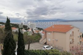 ODLIČNA APARTMANSKA KUĆA U DRAMLJU, Crikvenica, Σπίτι