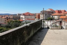 ŠIBENIK, dva stana u centru sa pogledom na more, Šibenik, Appartment