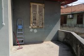 ŠIBENIK, dva stana u centru sa pogledom na more, Šibenik, Appartment