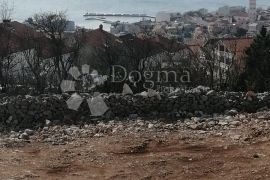 GRAĐEVINSKI TEREN SA OTVORENIM POGLEDOM, Crikvenica, أرض