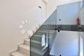 PUNAT KRK APARTMAN 2S+DB, Punat, Appartement