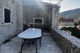 PELJEŠAC, POVIJESNI LJETNIKOVAC, Trpanj, Casa