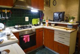 Turnić - samo u DOGMI, mali stan s pogledom na more, Rijeka, Appartement