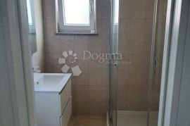 APARTMAN S BAZENOM MALINSKA, Malinska-Dubašnica, Appartement