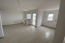 Novogradnja na lijepoj lokaciji!, Ližnjan, Appartement