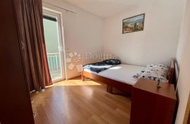 BILICE (ŠIBENIK) –APARTMANSKA KUĆA 100 M OD MORA, Šibenik - Okolica, Maison