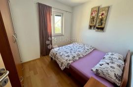 BILICE (ŠIBENIK) –APARTMANSKA KUĆA 100 M OD MORA, Šibenik - Okolica, Maison