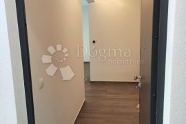 TROGIR-PENTHOUSE S ČAROBNIM POGLEDOM S50, Trogir, Appartamento