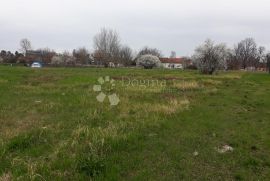 Građevinsko zemljište za prodaju,2837 m²,Osijek-Ind.zona, Osijek, Terrain