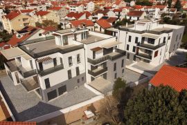 SRIMA - PENTHOUSE DRUGI RED DO MORA S7, Vodice, شقة