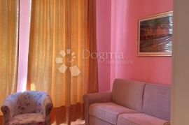 Stan 110 m2,  Opatija , centar, Opatija, Appartement