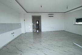 DVA apartmana Malinska 142m2 NOVOGRADNJA, Malinska-Dubašnica, Appartement