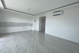 DVA apartmana Malinska 142m2 NOVOGRADNJA, Malinska-Dubašnica, Appartement