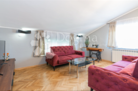 OPATIJA,  2S+DB stan sa okućnicom i garažom, Opatija, Apartamento