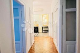 Prekrasan 2s+db !!, Rijeka, Appartment