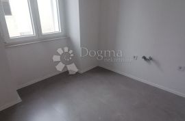 CENTAR 100m2, Rijeka, Daire