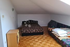 Komforan apartman u centru, Novi Vinodolski, Apartamento