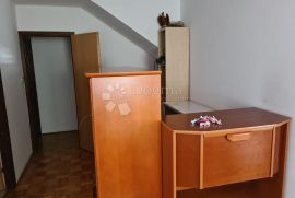 Komforan apartman u centru, Novi Vinodolski, Apartamento