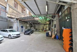 Rijeka, centar - poslovni prostor 1.290 m2, Rijeka, Εμπορικά ακίνητα